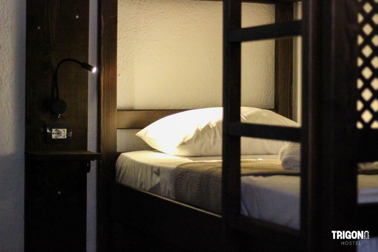Trigona Hostel Gjirokastra Zewnętrze zdjęcie
