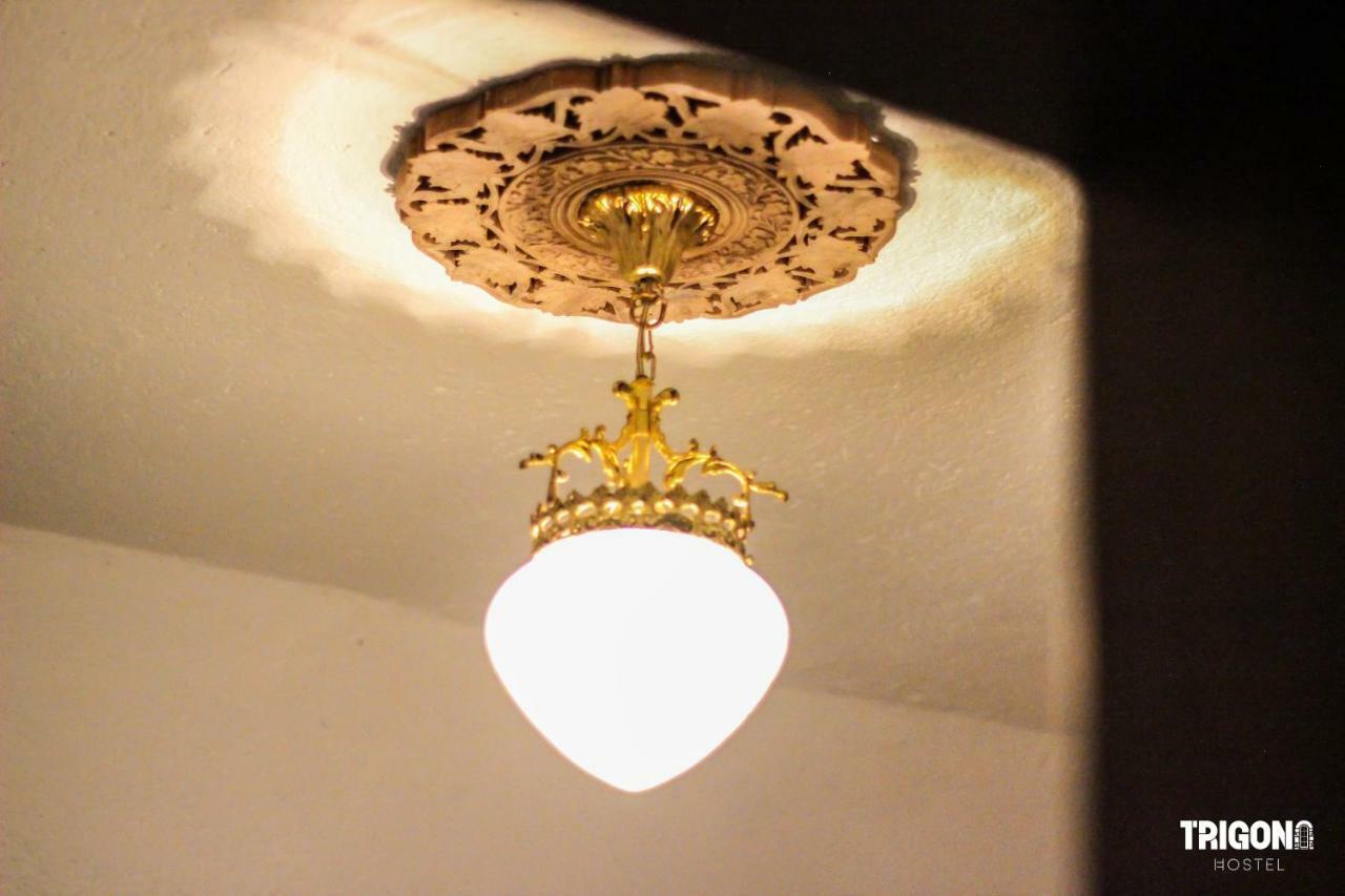 Trigona Hostel Gjirokastra Zewnętrze zdjęcie