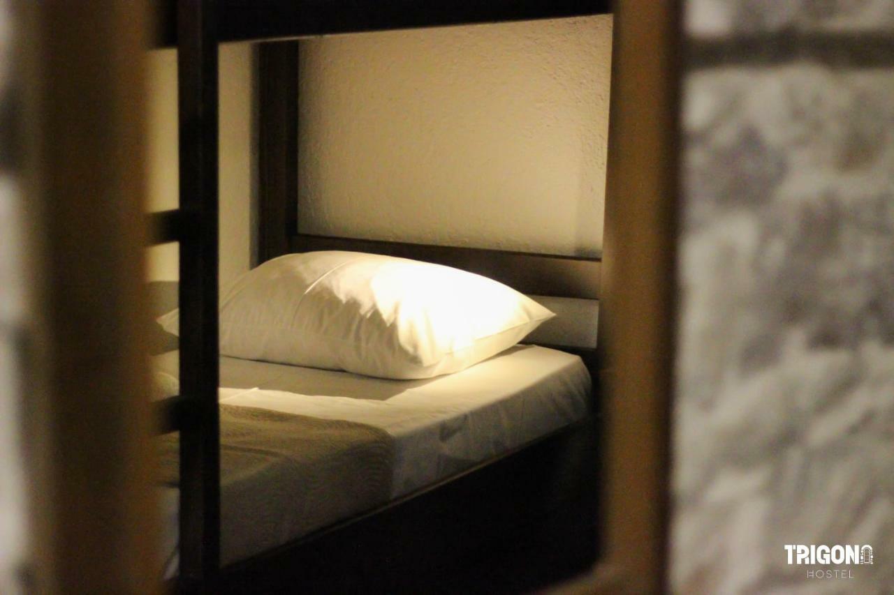 Trigona Hostel Gjirokastra Zewnętrze zdjęcie